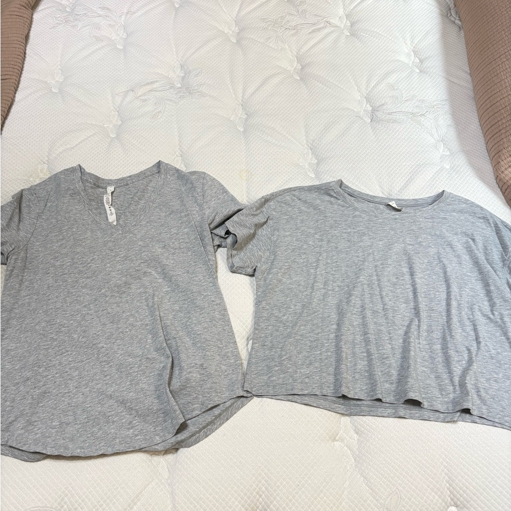 lululemon athletica Gray Short Sleeve Tees
